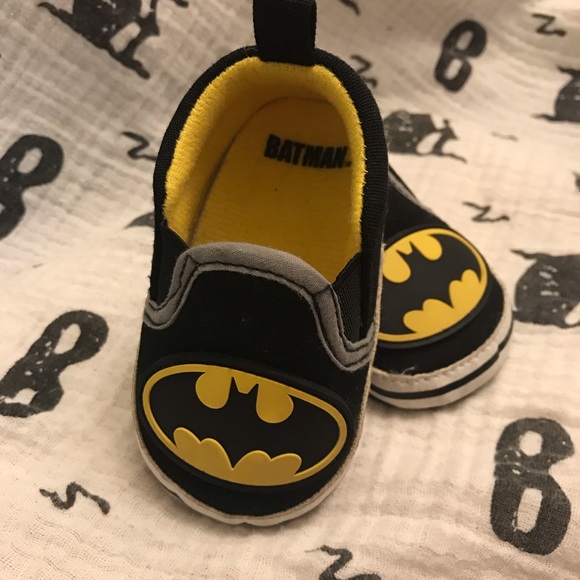 4/$20 Baby Crib Shoe Bundle 3 pairs included - Picture 2 of 8